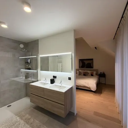 Appartamento Centrum Ghent, Modern & New, Private Parking *