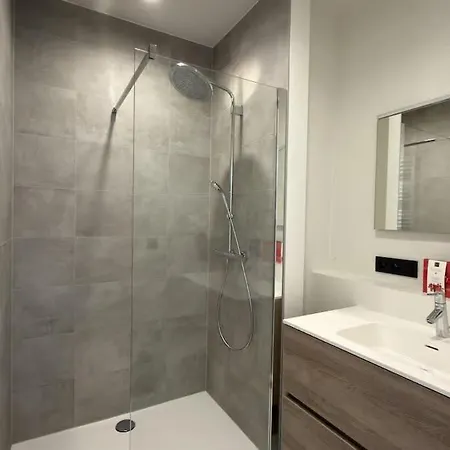 Appartement Centrum Ghent, Modern & New, Private Parking *