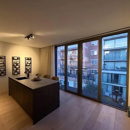 Centrum Ghent, Modern & New, Private Parking